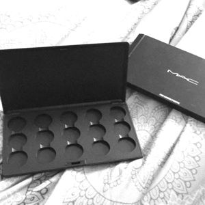 Mac Pro colour palette